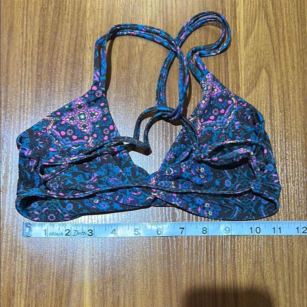 EUC Cute Multicolor Print Bikini Top with Cute Strap Design 🦖 - Picture 8 of 8